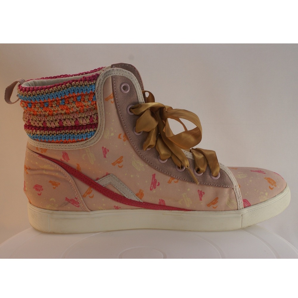 Poppy Pink Cactus Print High Top Sneakers Crochet Collar Gold Ribbon Laces 9